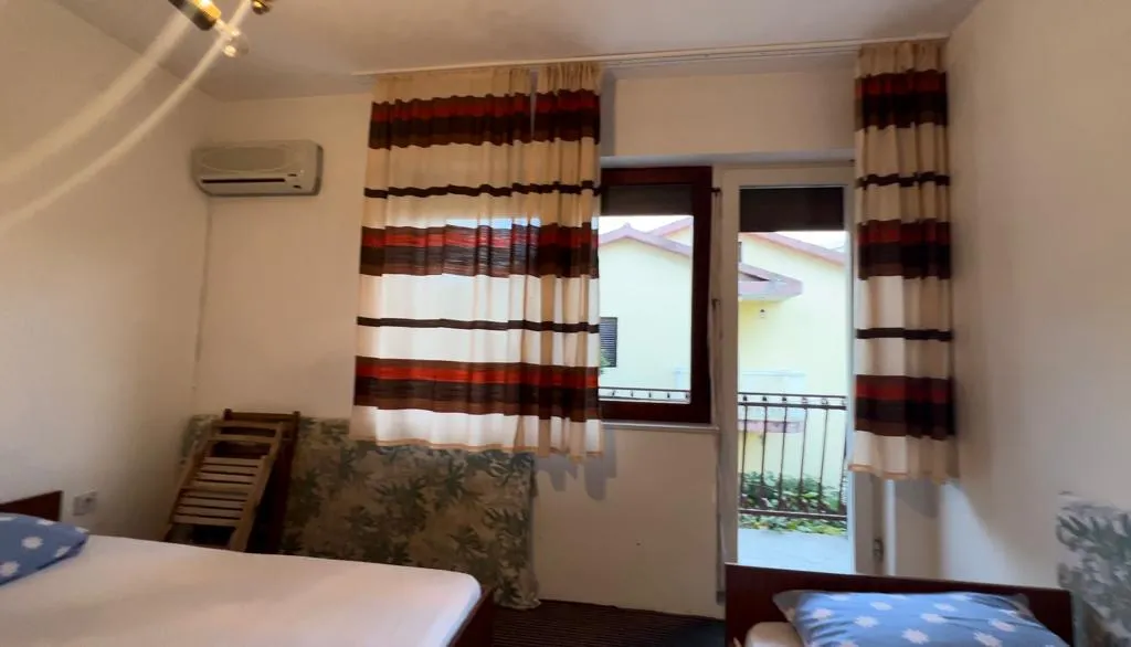 House in Bijela near the sea